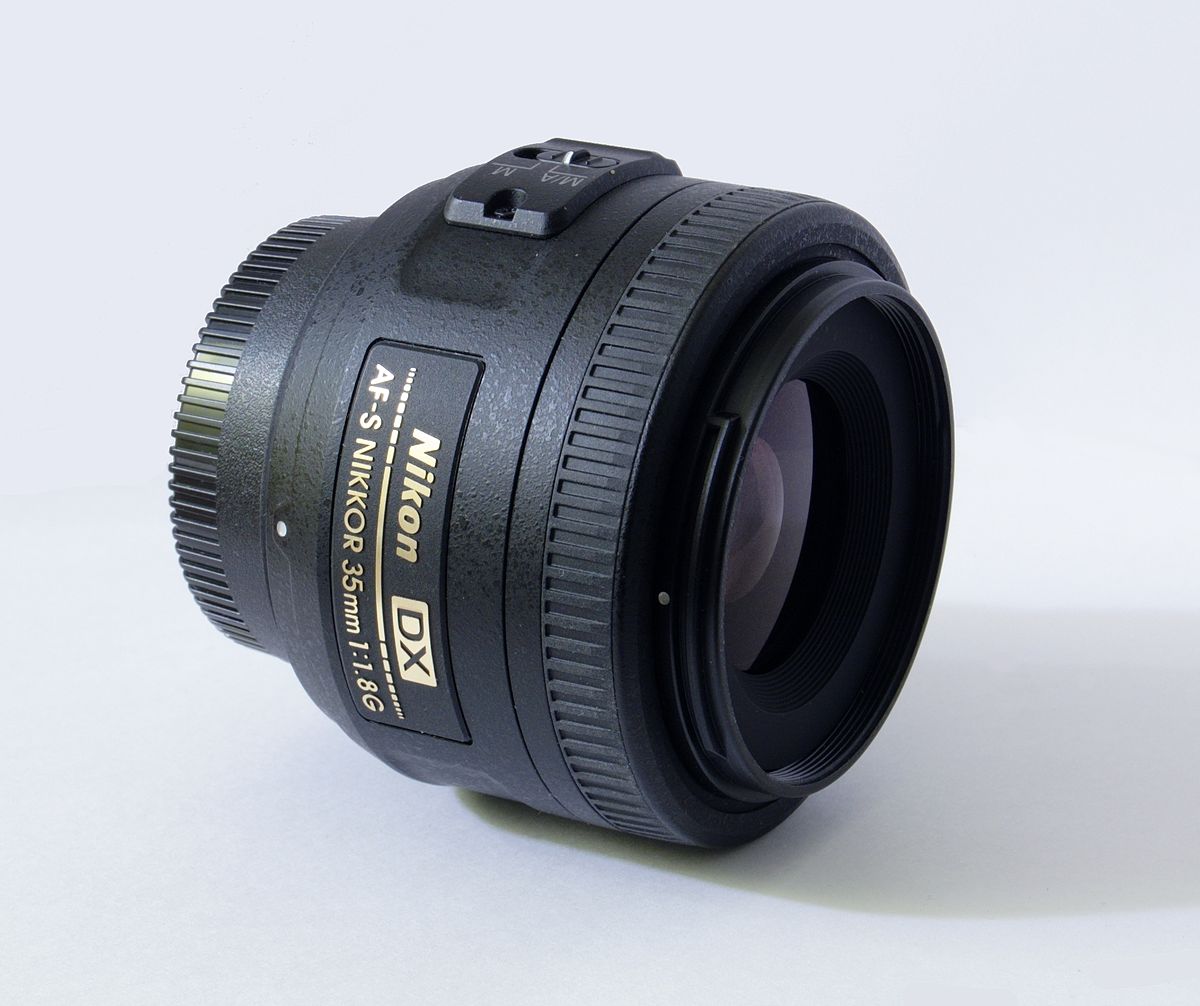 NIKON AF-S DX 35mm f/1.8G – Digitalcamera